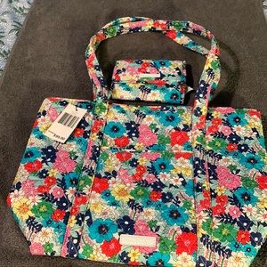 Far out floral tote with matching wallet
